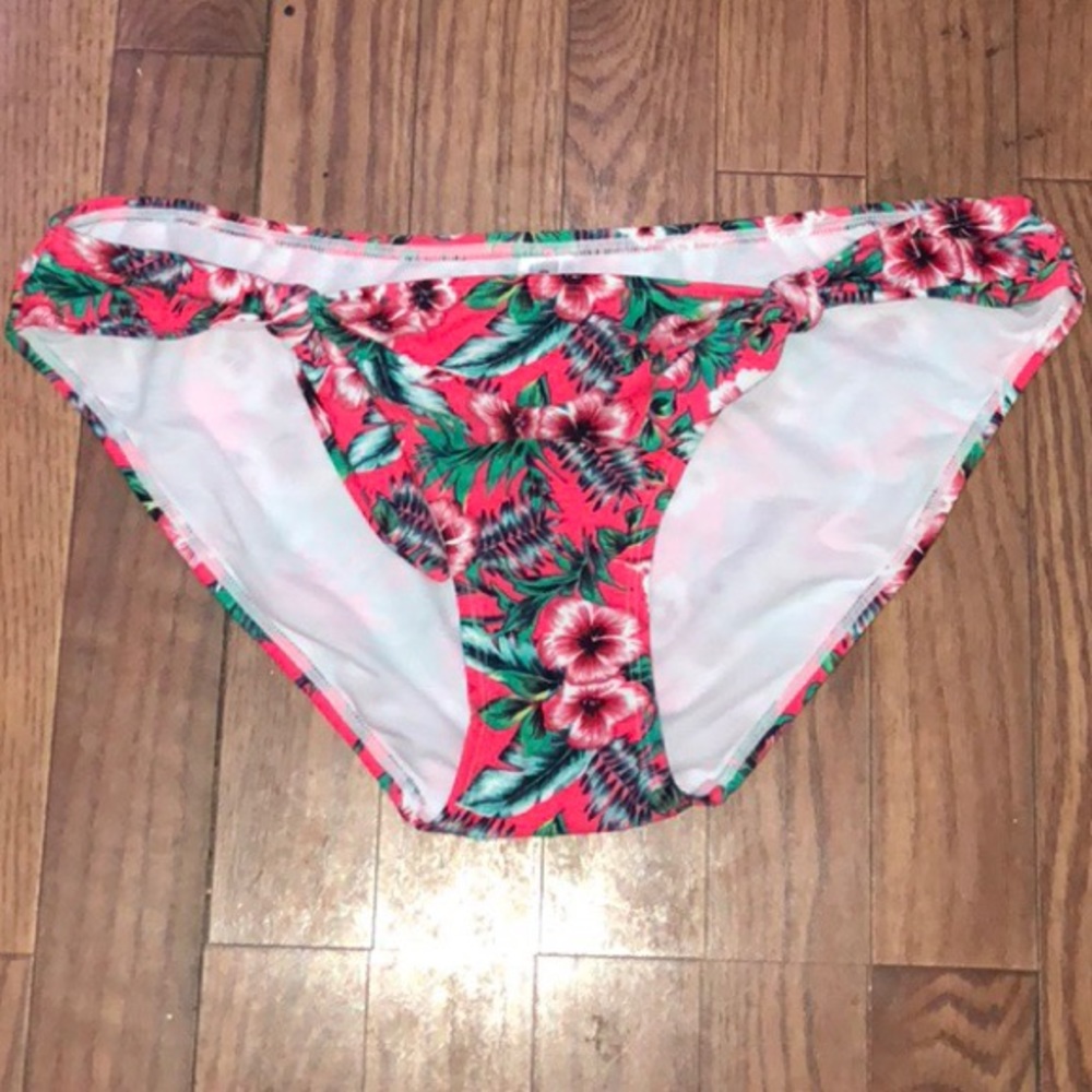 🔥🔥Tropical Bikini Bottom - Picture 2 of 4